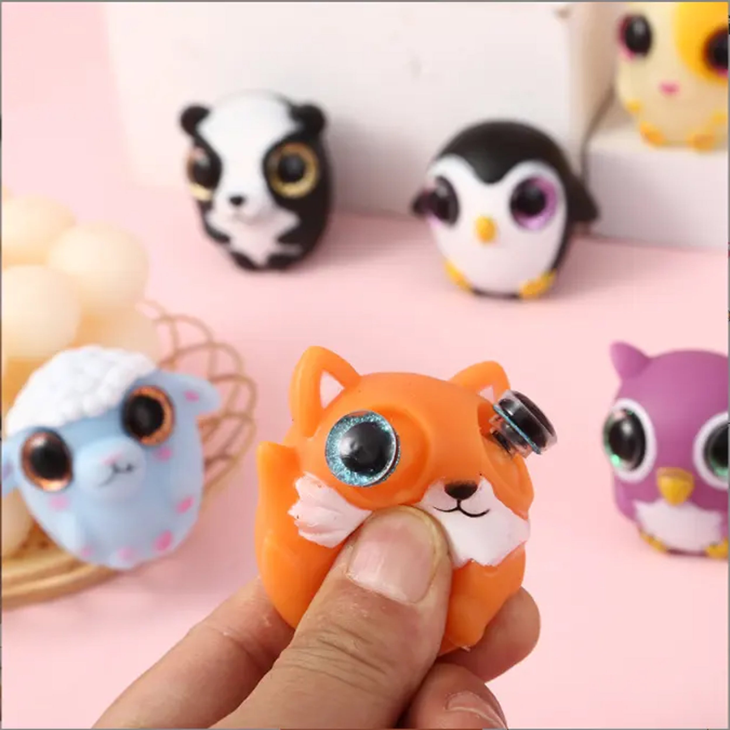 Novelty Cute PVC Squeeze Light Up Big Eye-Popping Fidget Toy - Fun Way to Relieve Stress and Anxiety