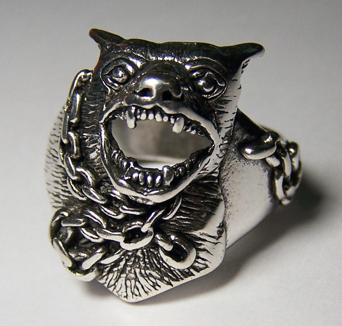 Wholesale CHAINED BULL DOG BIKER RING (Sold by the piece)  _*- CLOSEOUT 3.75 EA