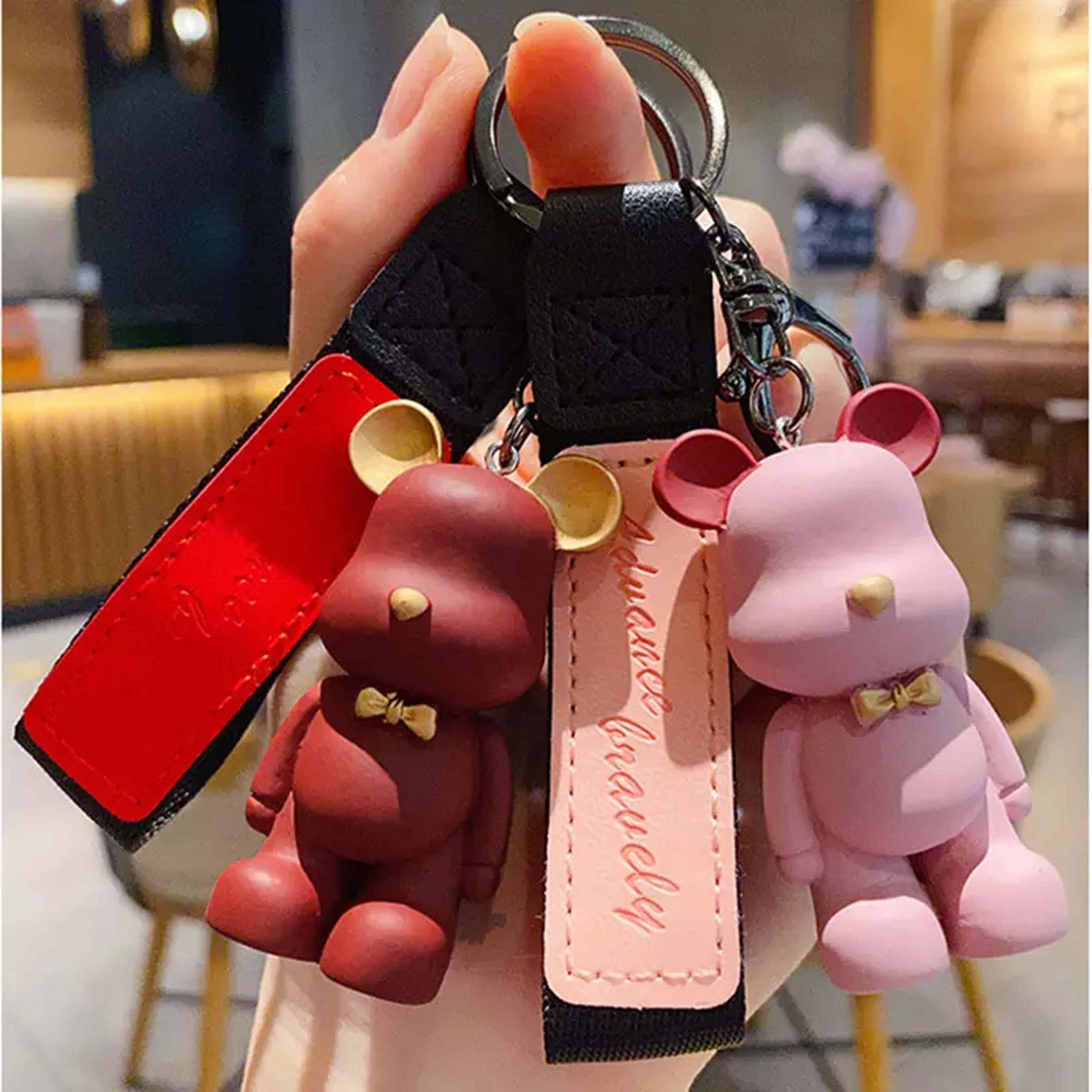 Cute Solid Cartoon Bear Keychain: The Perfect Accessory for Your Keys