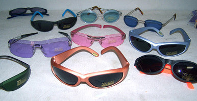Wholesale **** CLOSEOUT ASSORTED STYLE SUNGLASSES (Sold by dozen )  * CLOSEOUT NOW ONLY 50 CENTS EA